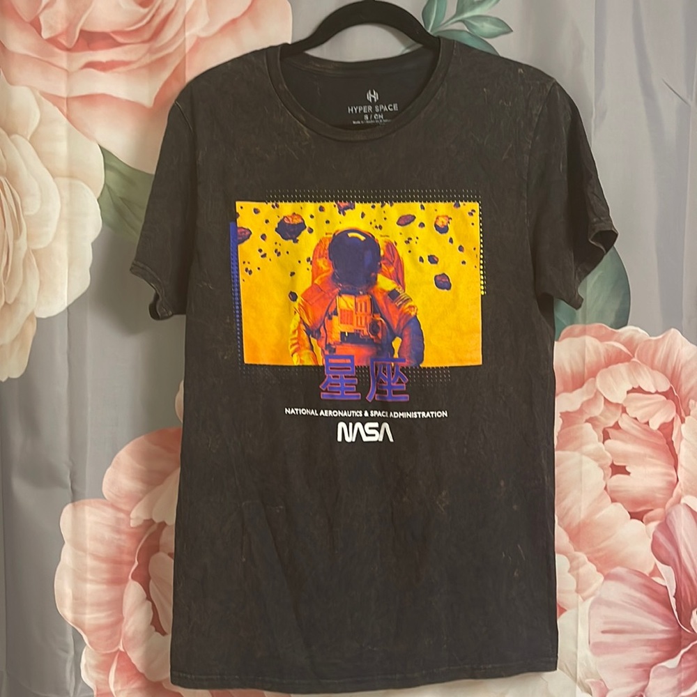 Hyper Space size small